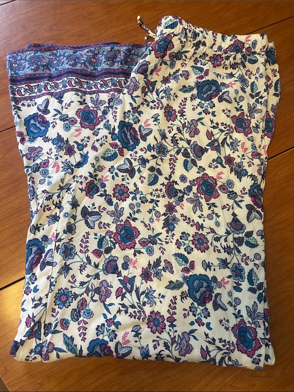 Joie wide leg palazzo pants with Blue and Pink Floral Pattern size L - Picture 10 of 10